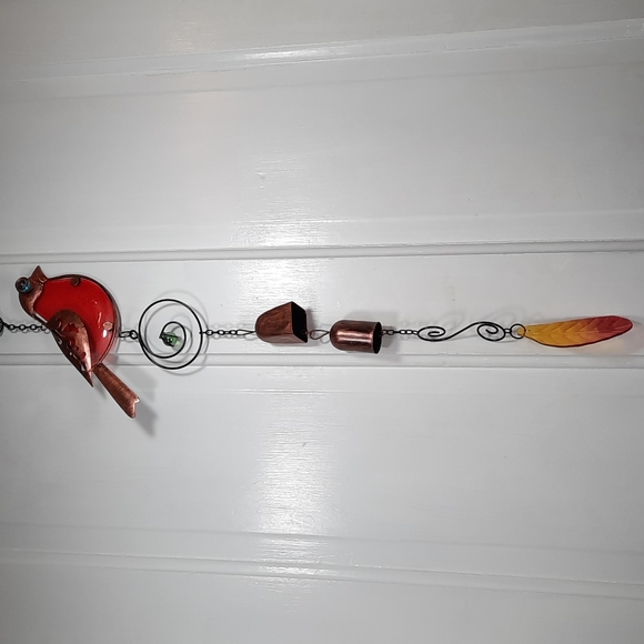 Bird Garden Bell Suncatcher Red Feather Outdoor Garden Yard Art Accent Gift NEW - Picture 2 of 8